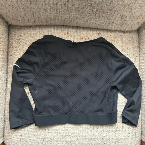 Nike Pro Crop Top | Small | Like-New - Picture 4 of 5